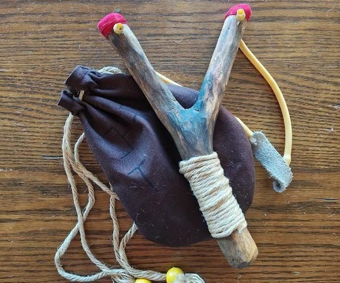 How to Make the Fairy Slingshot + Deku Seed Bag/Bullet Bag From the Legend of Zelda