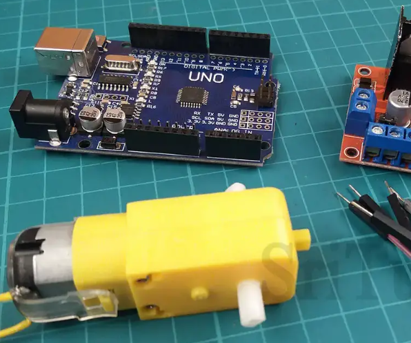 Gear Motor Controlling With Arduino