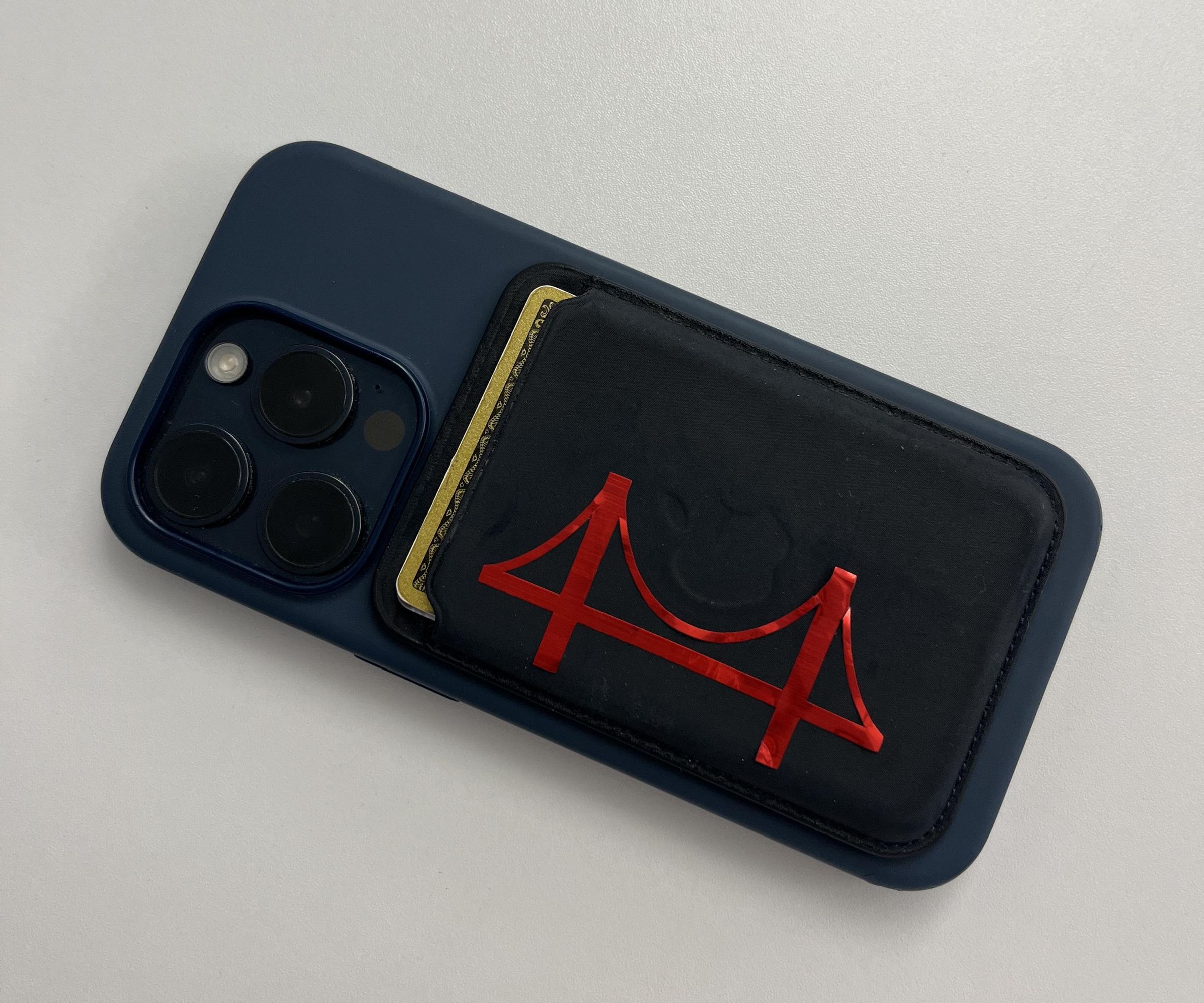 Creating a Minimalist Golden Gate Bridge Vinyl Sticker