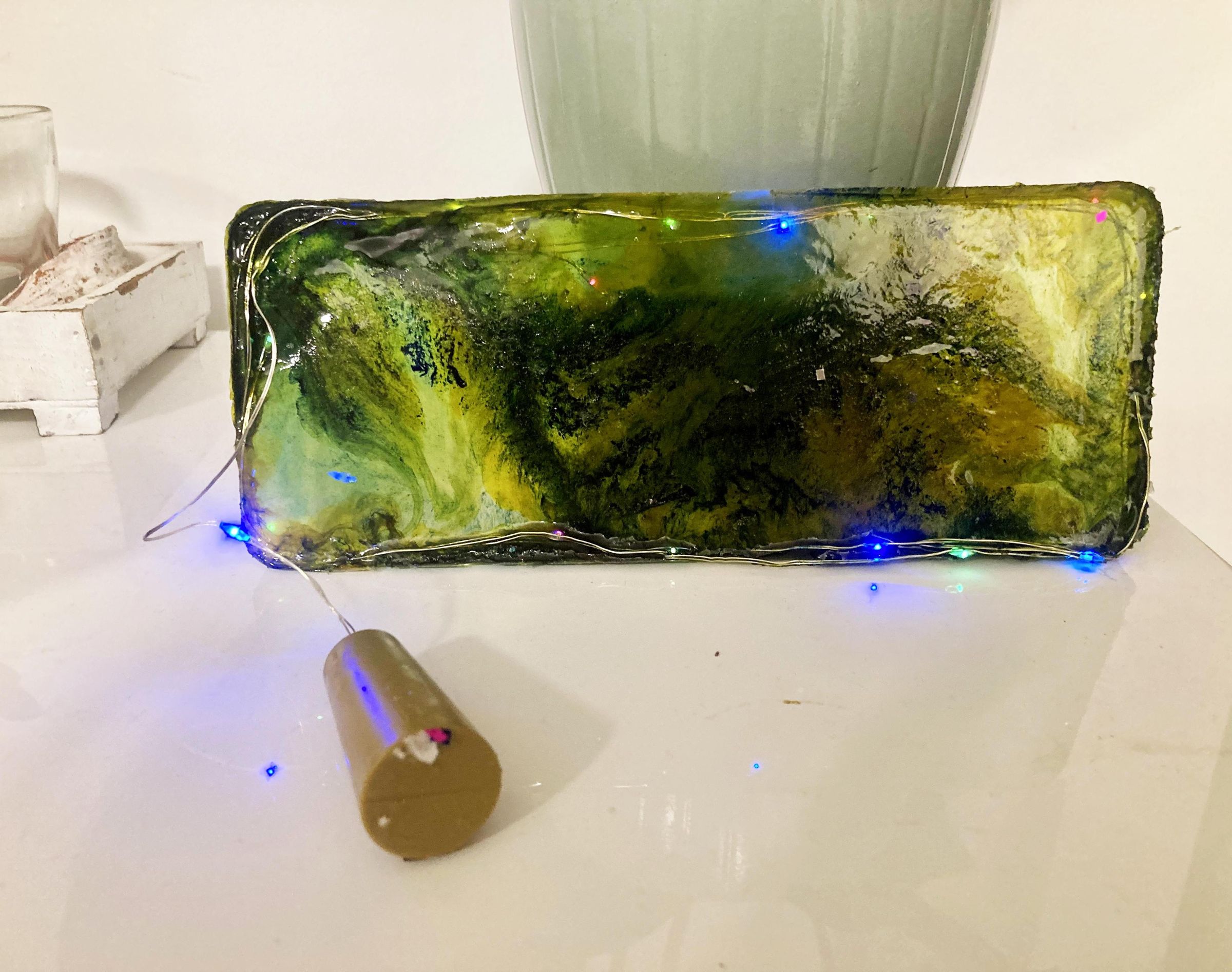 Handmade Resign Design Lamp