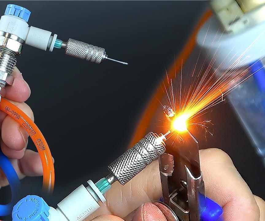 This Oxy-fuel Cutter Cuts Metal in 1 Second / Tutorials