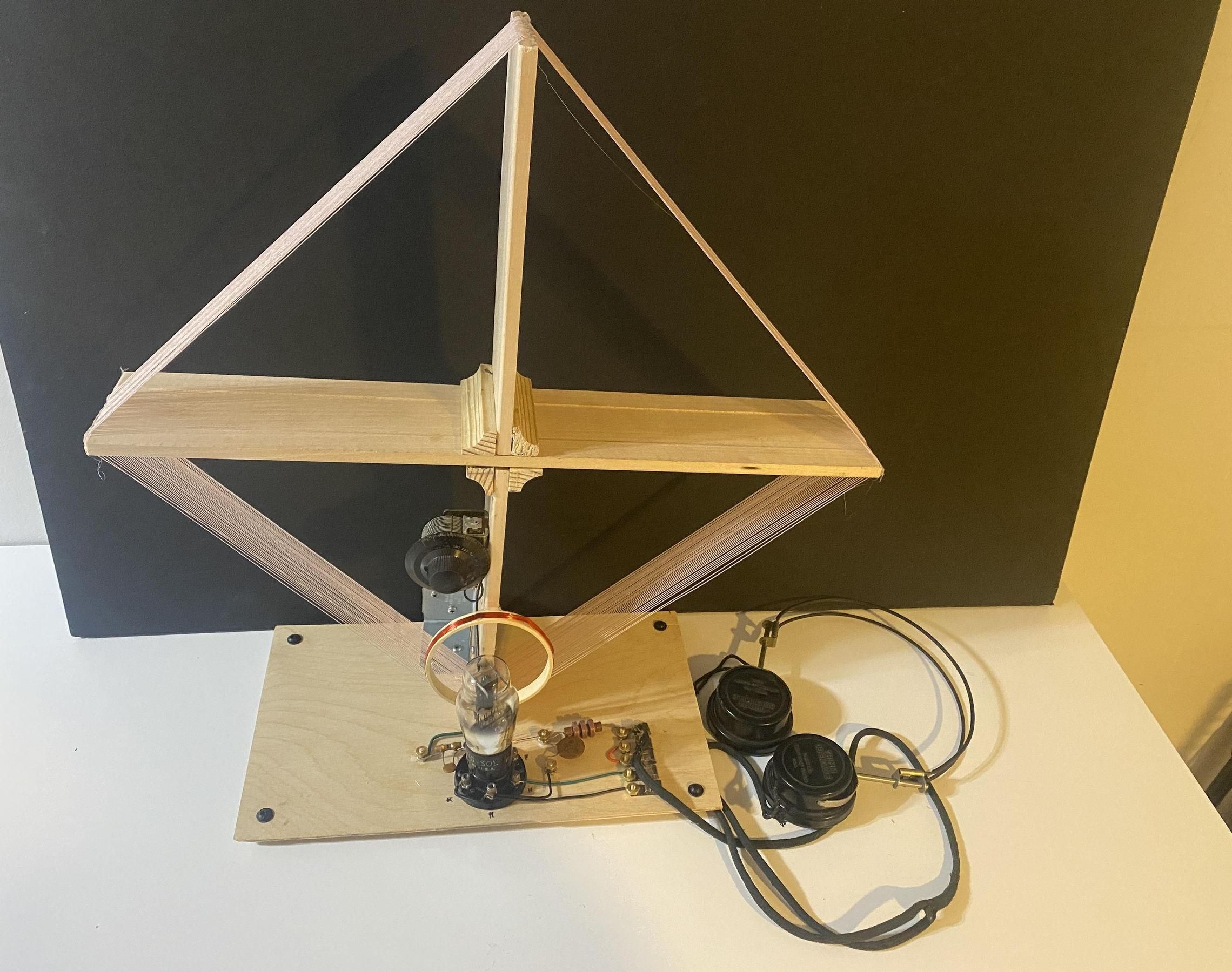 Building a Regenerative Vacuum Tube Radio: the 20th Century Invention That Made Home Radio Practical