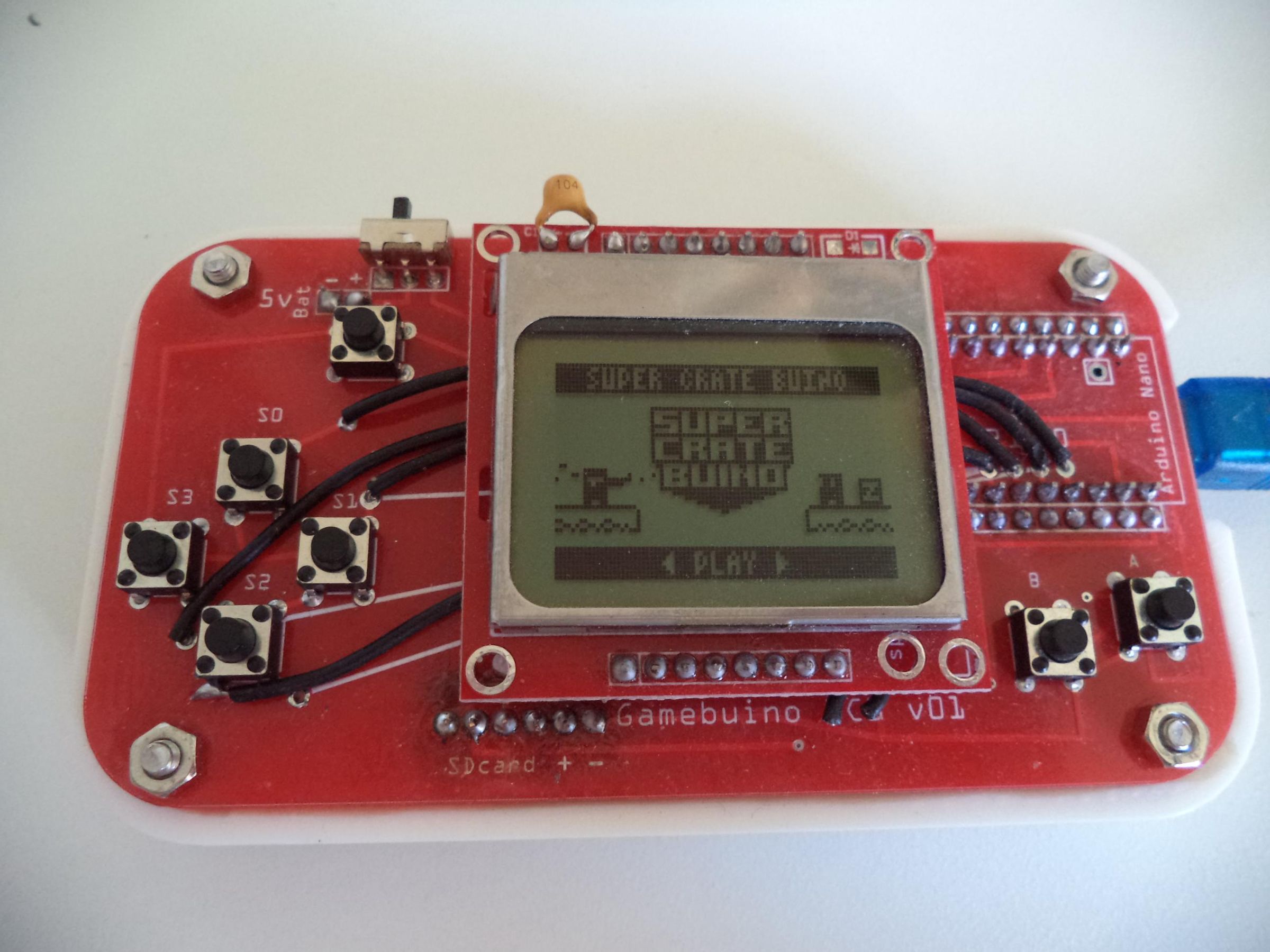 DIY Gamebuino With a Neat PCB