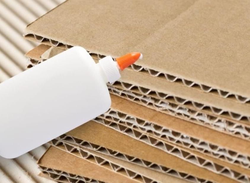 School Supplier Holder