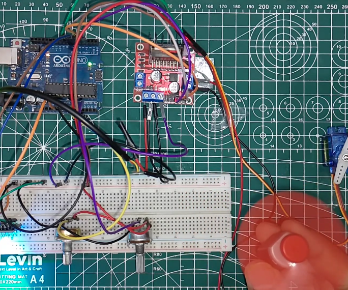 Dual-Actuator Interface: Precision DC and Servo Control Via Analog Sensors