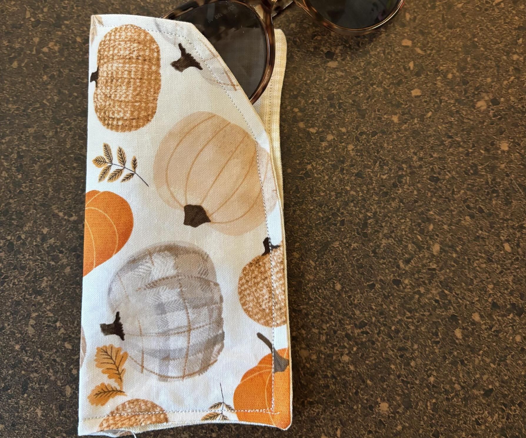 How to Sew a Sunglasses Pouch