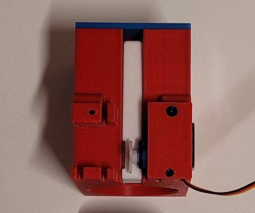 Geocache Riddle Box Logbook Ejector