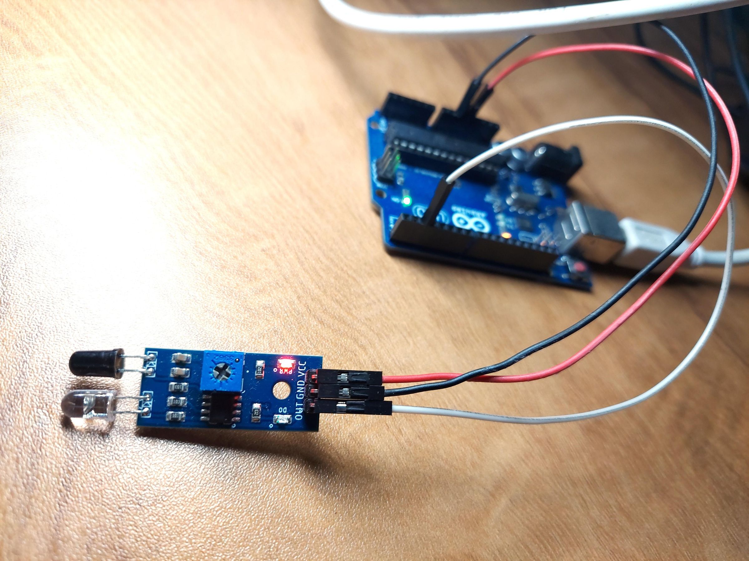 Interfacing IR Sensor Module With Arduino