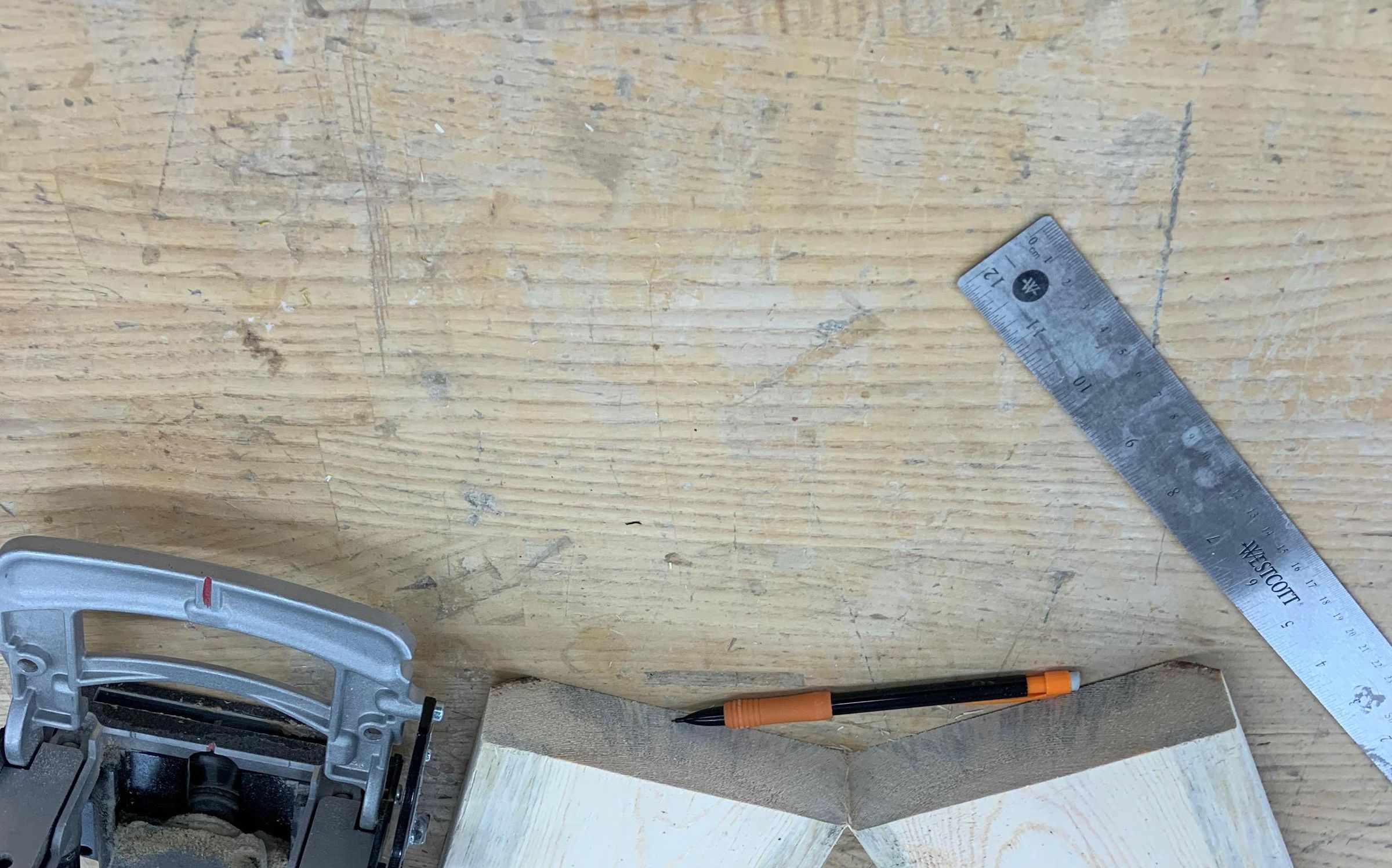 How to Biscuit Joint Wood