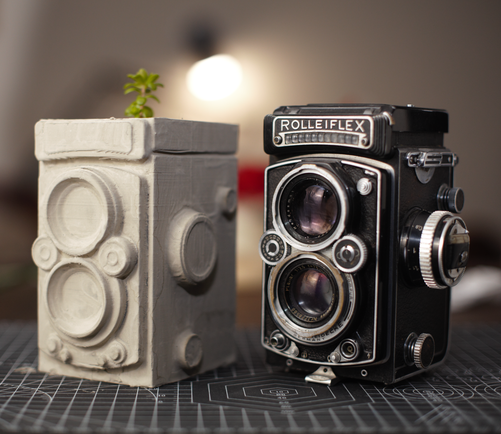 3-in-1 Cement Camera Planter/Tealight/Door Stop