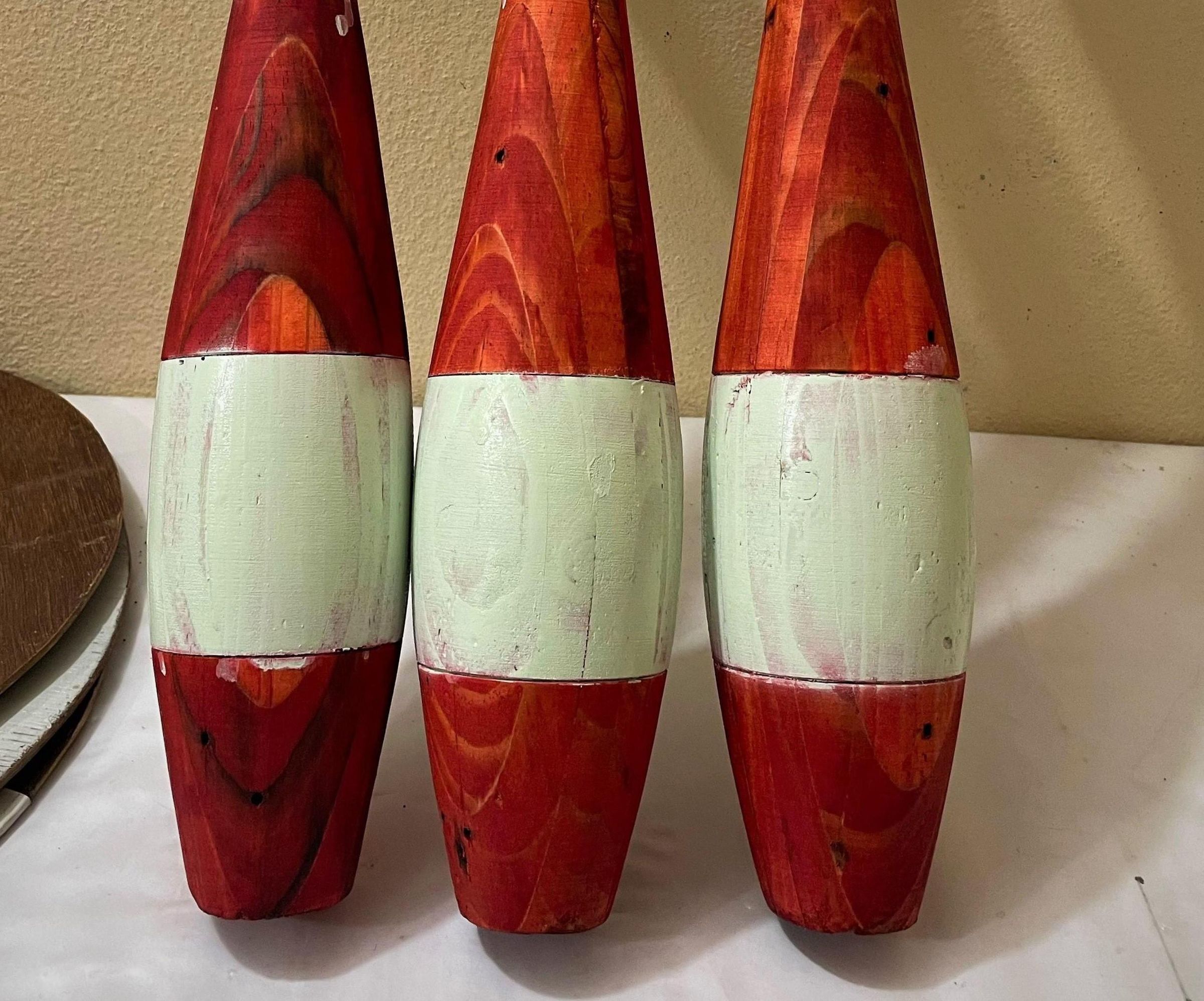 How to Make a Juggling Club With Pallet Woods