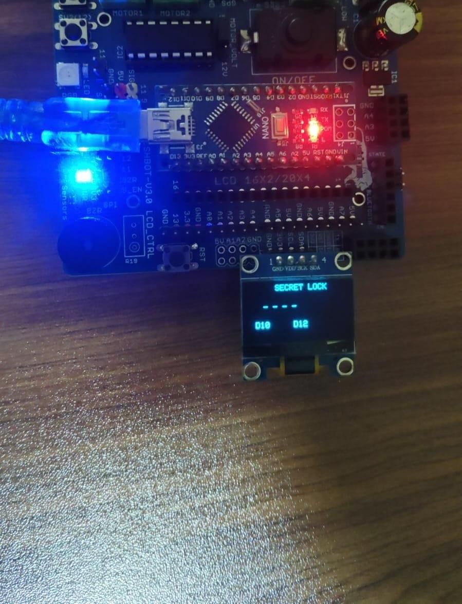 Secret Password Lock Using Arduino, OLED Display and Push Buttons
