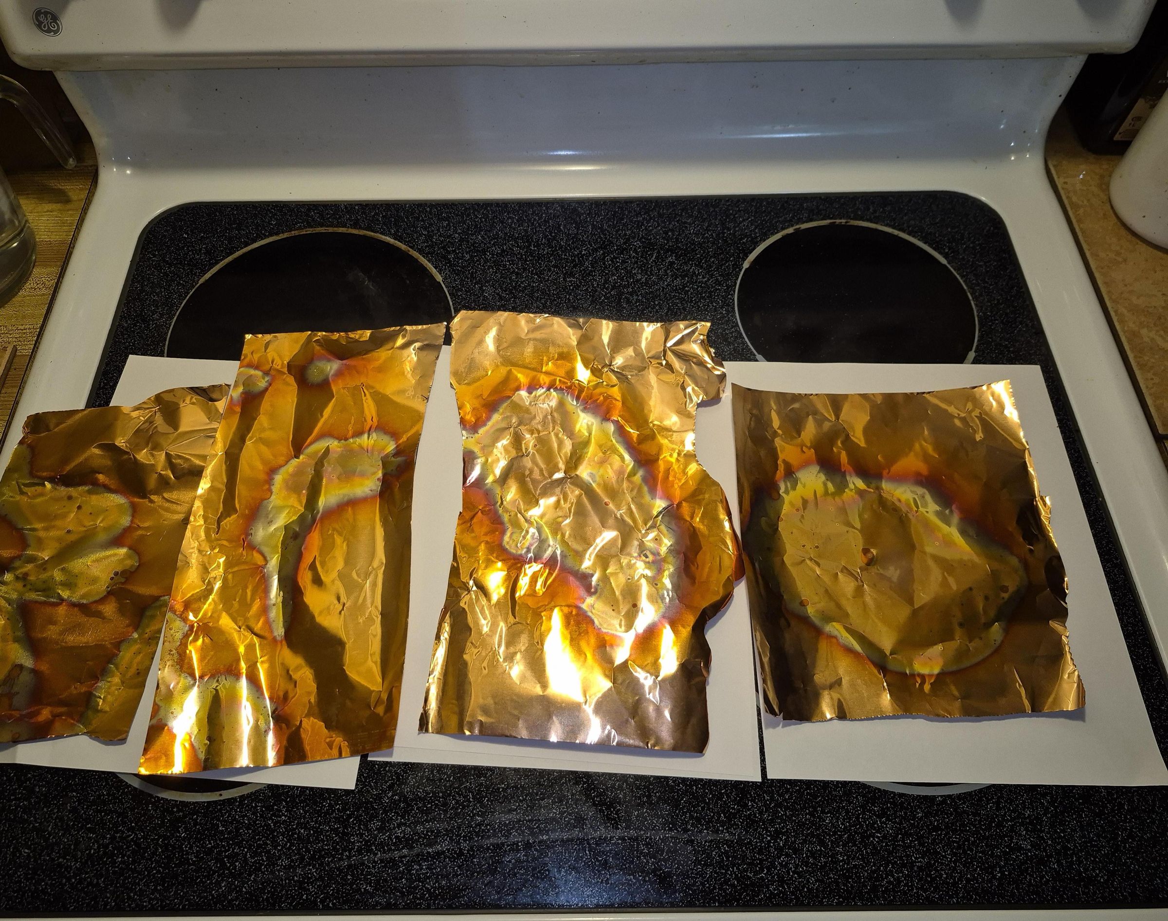 Annealing Metals (Copper and Brass) With a Hotplate to Make Rainbow and Different Colors Effects for Art.