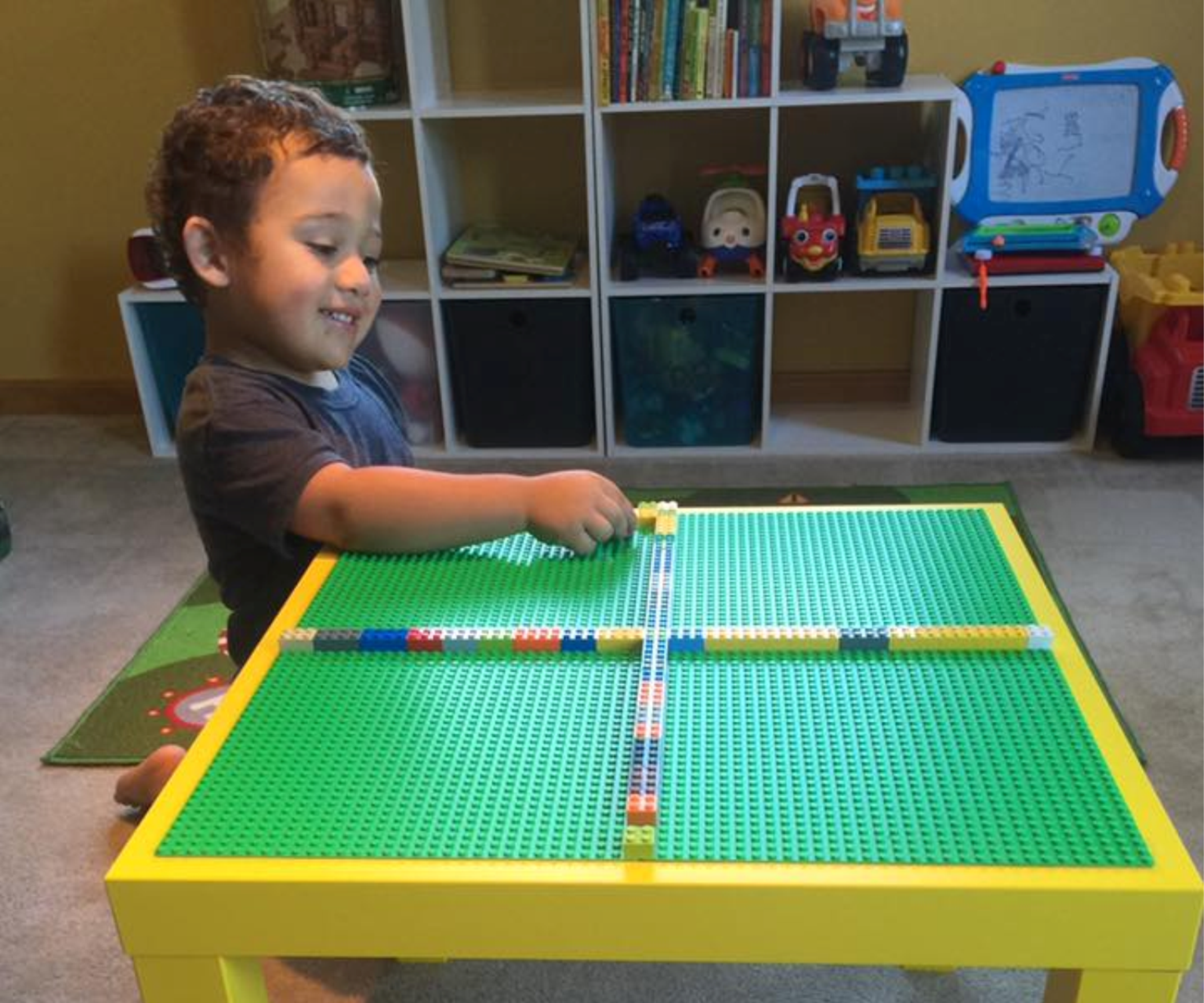 Lego Table