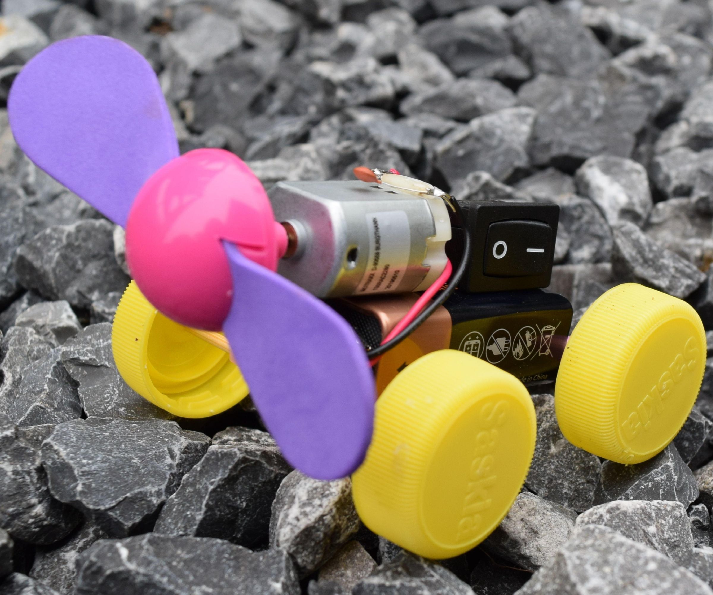 DC Motor Propeller Car