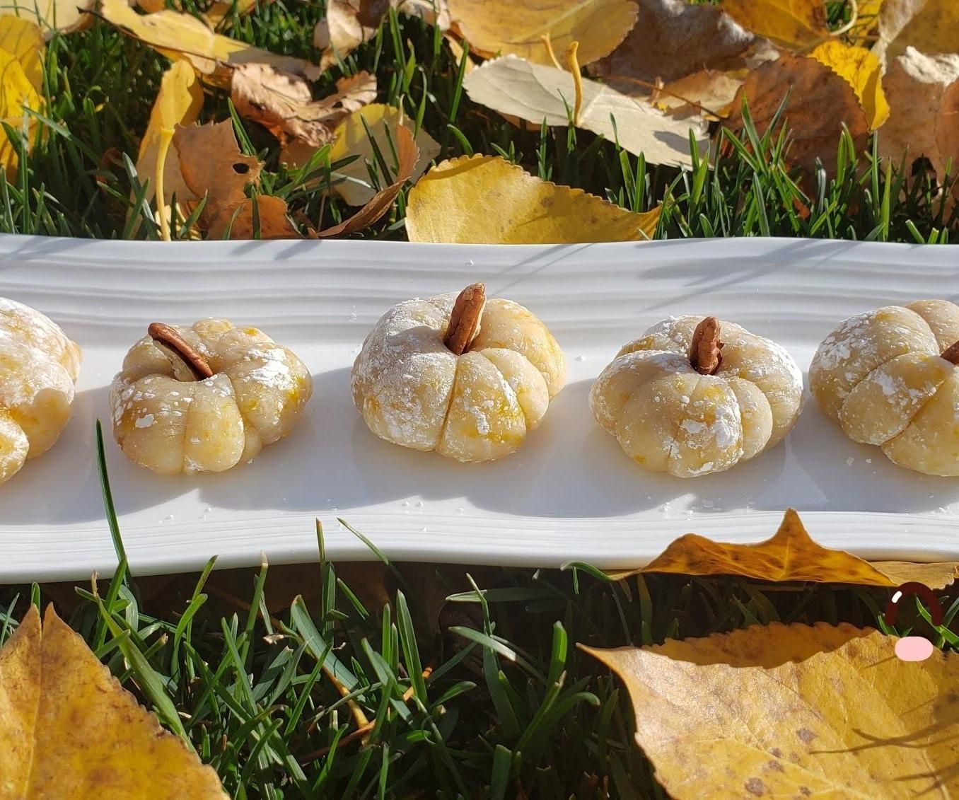 Pumpkin Mochi 
