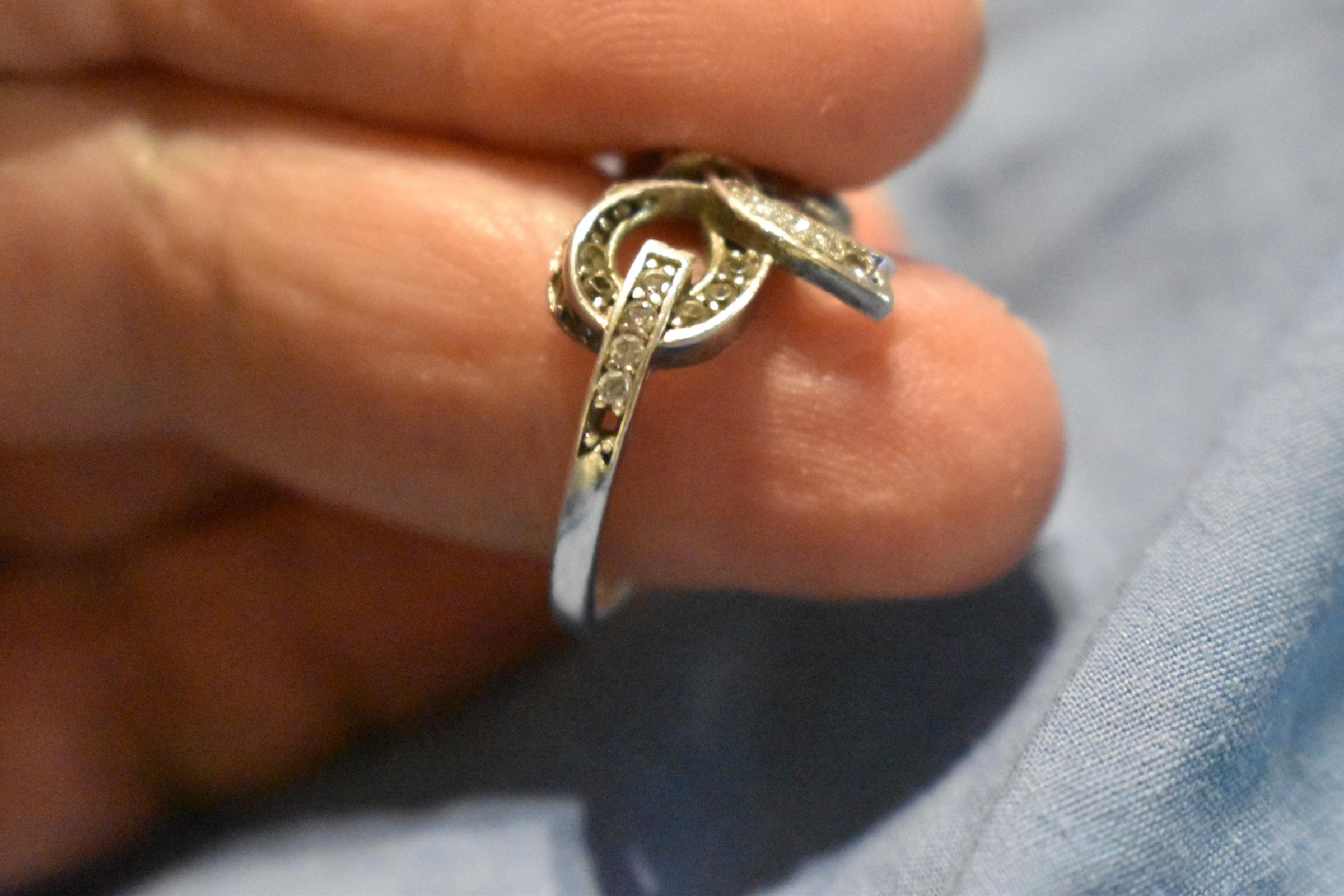 Repair Jewelry With Glitter!