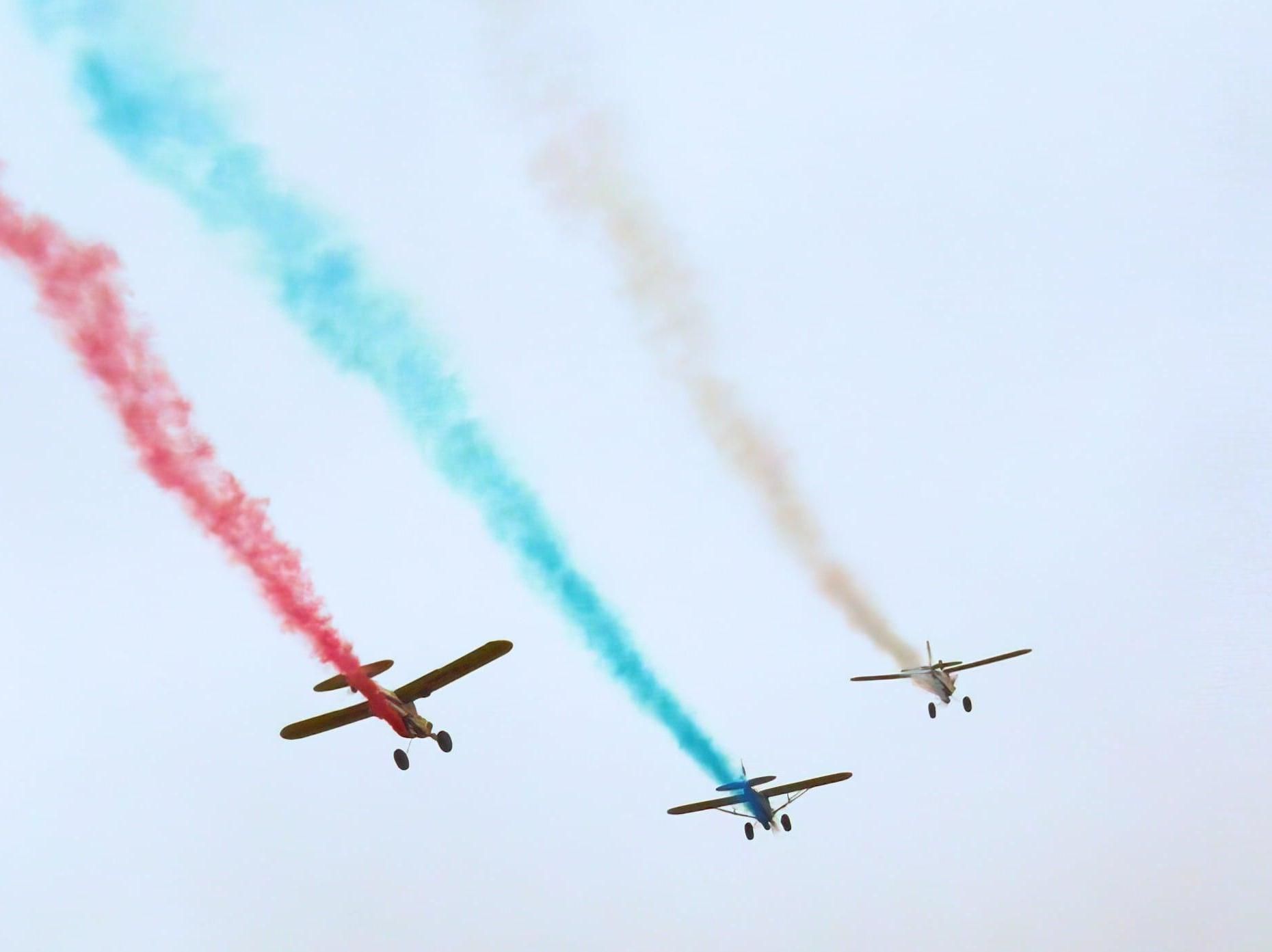 How to Add Smoke Effects to Your Electric RC Plane