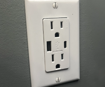 Regular Receptacle to Usb-c Receptacle