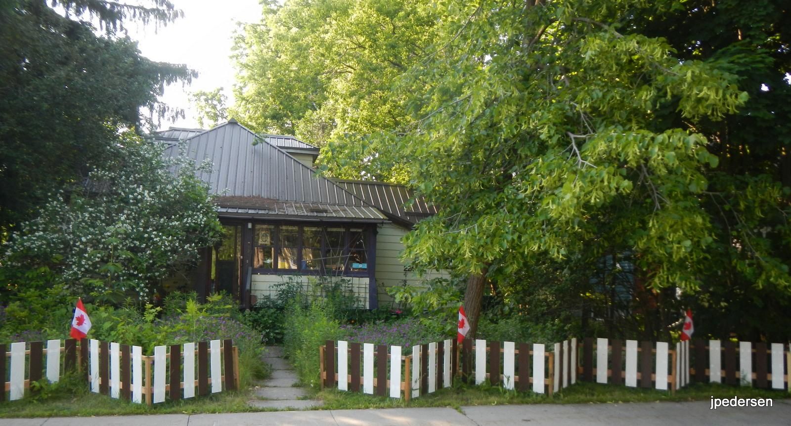 A Zig Zag Fence
