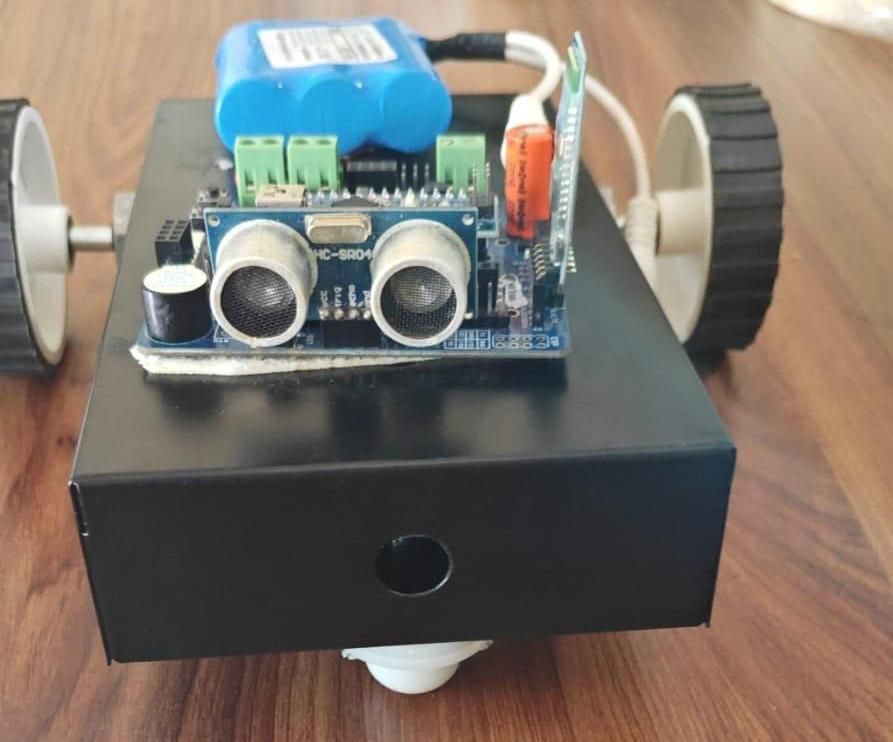 Bluetooth controll Robot