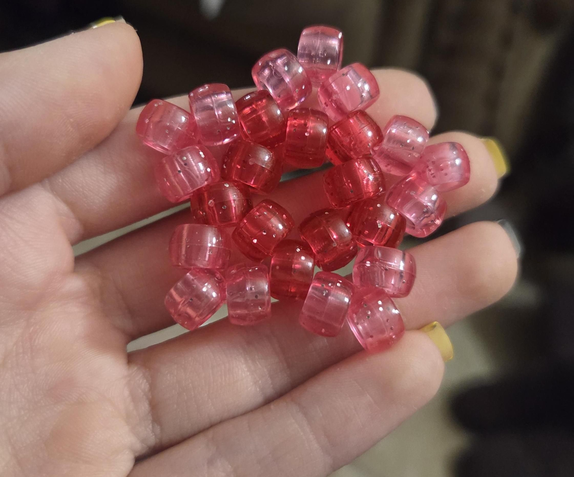 How to Make a Super Easy Kandi Star!
