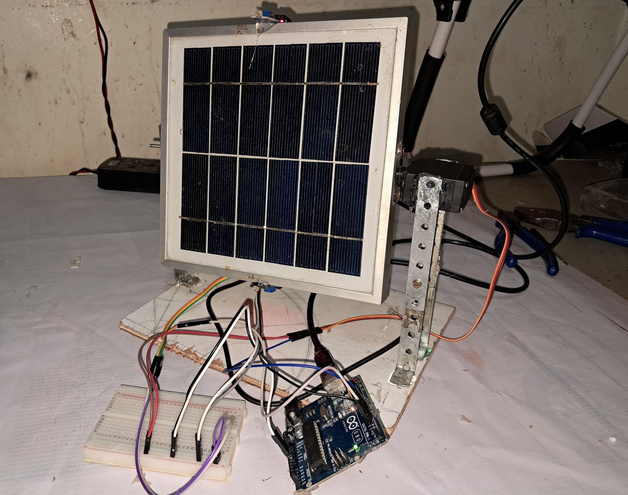 Solar Tracker Using Arduino