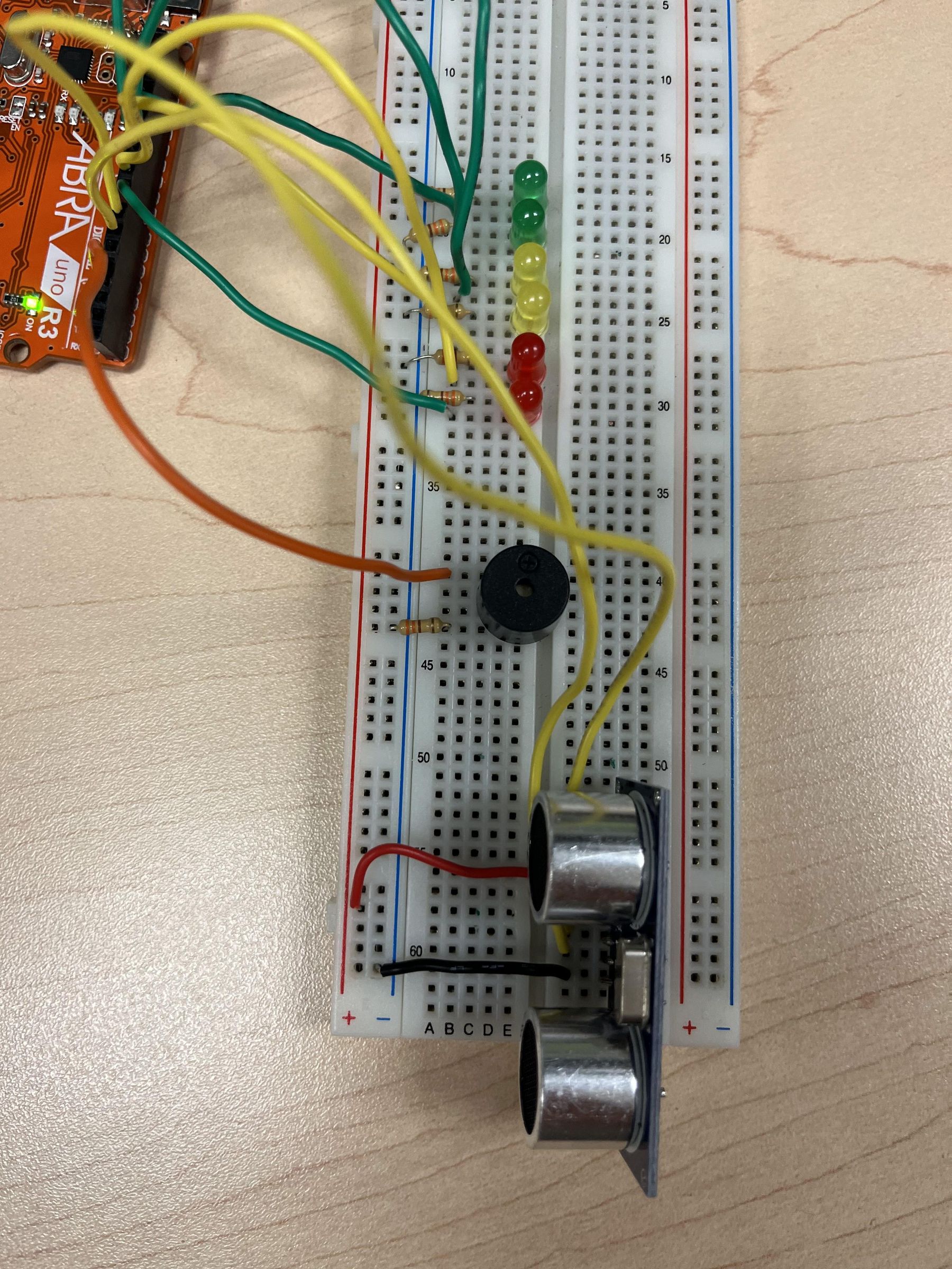 Distance Detector With LEDs and Buzzer