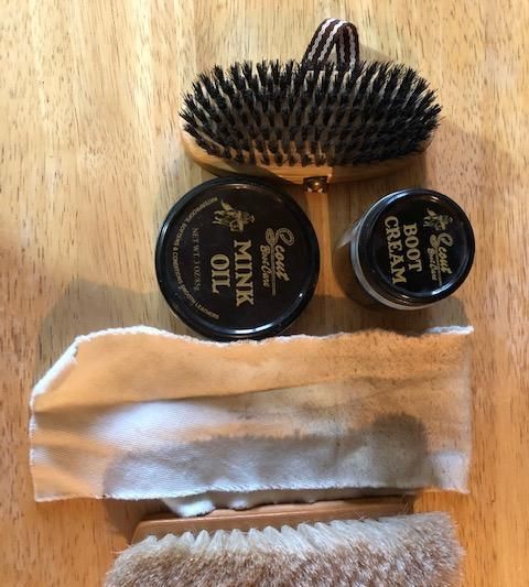 How to Polish Boots