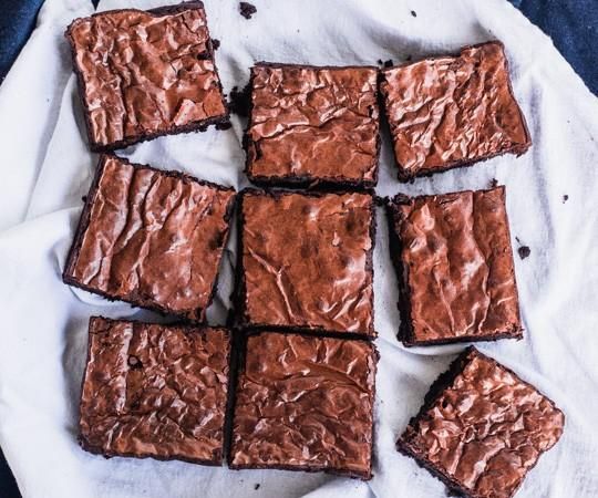 How to Make Brownies From Scratch - Eliza Alanis