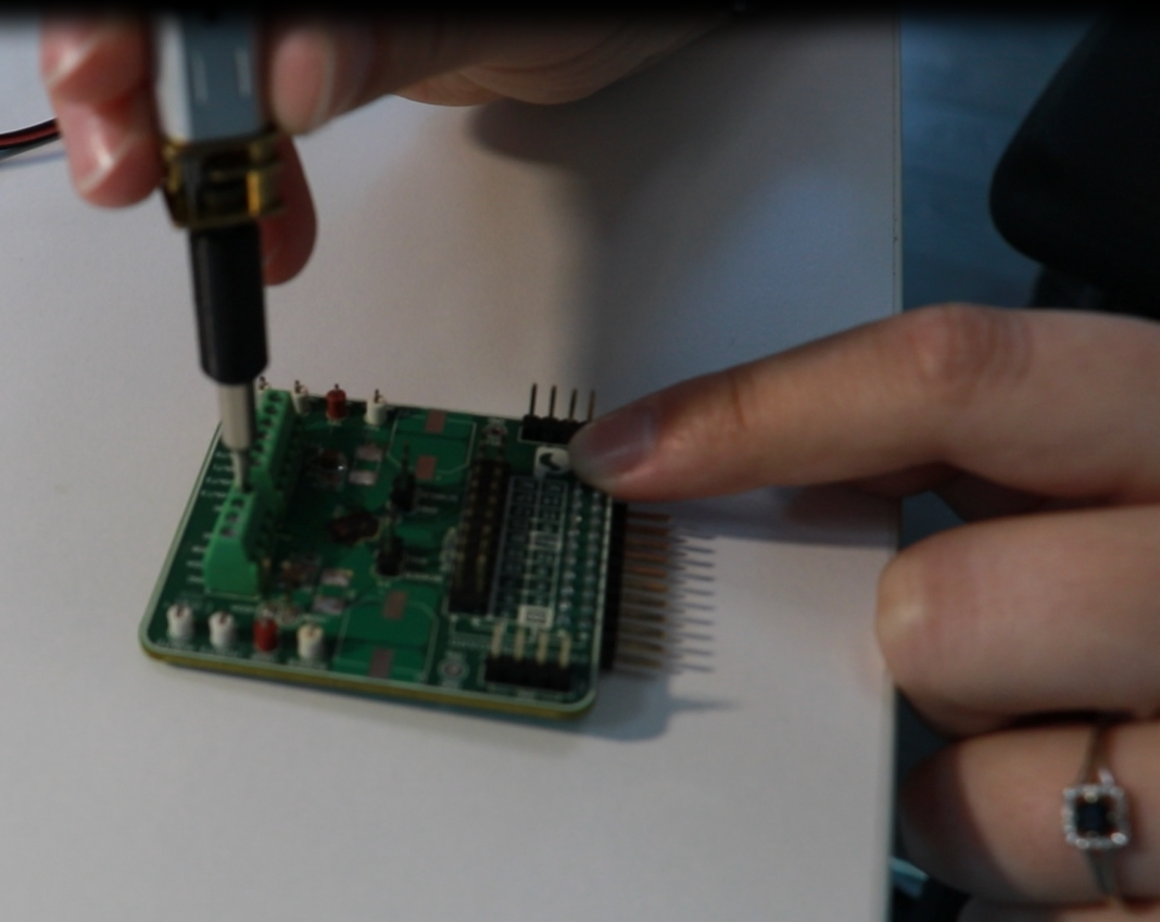 Rechargeable Electric Screwdriver Design