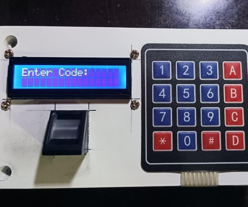 ESP32 Based Fingerprint/PIN Authenticated Timepunch Machine