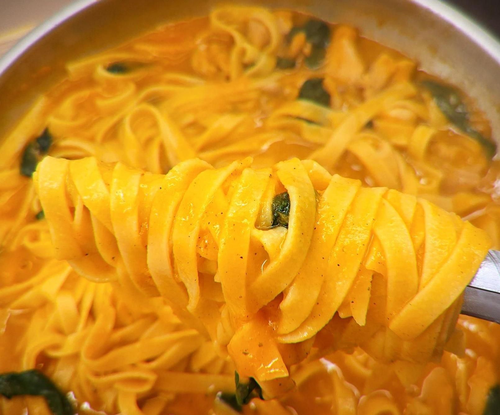 How to Make Creamy Pumpkin & Chicken Tagliatelle