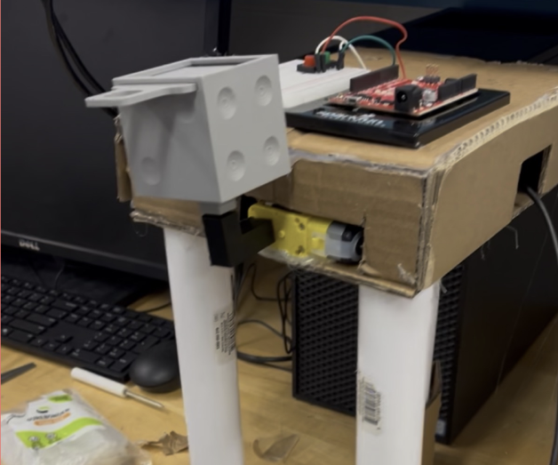 Automatic Dice Shaker