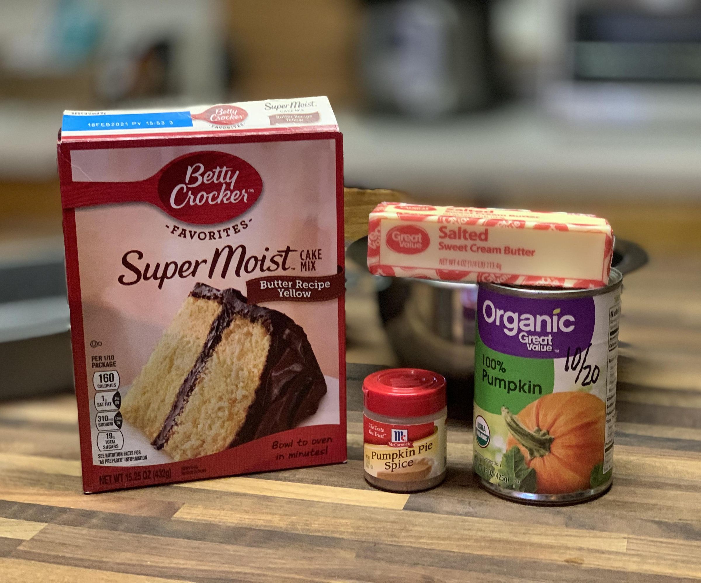 10 Minute Pumpkin Cake