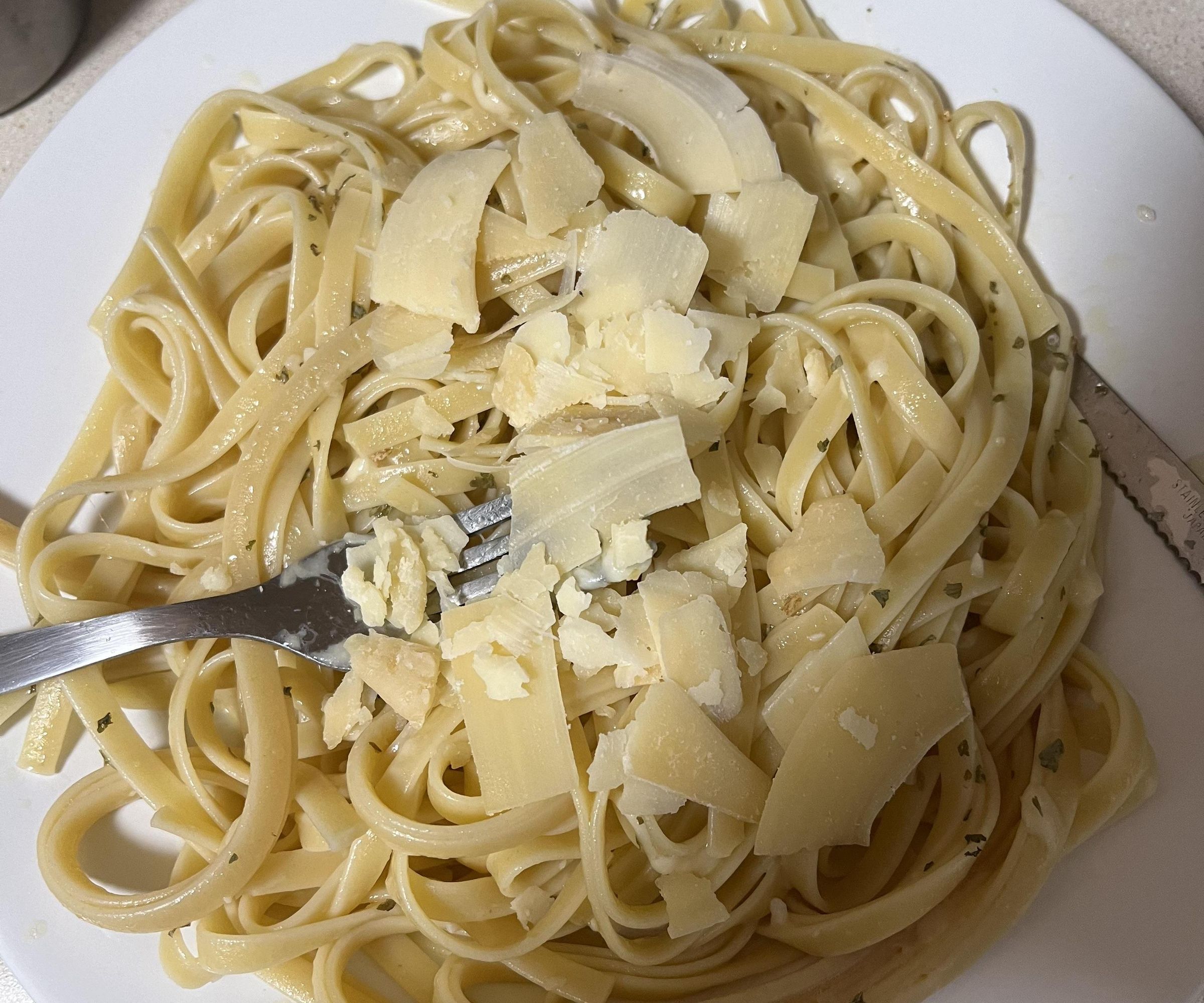 Garlic and Buttered Spaghetti