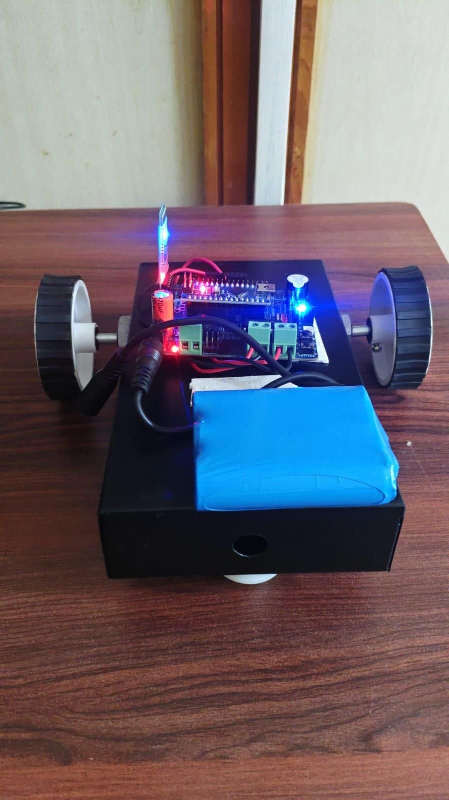 DESHBOT Shield – Bluetooth Controlled Robot