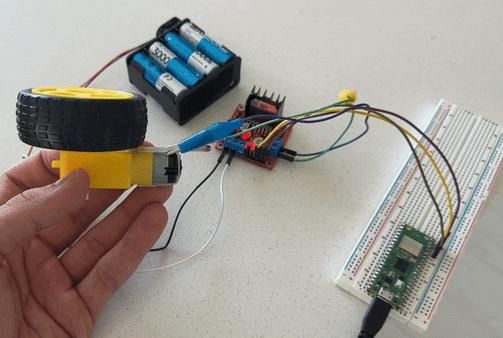How to Use L298N Motor Driver With Pico W