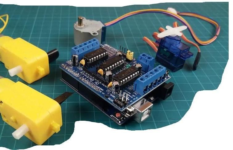 How to Use the L293D Motor Driver Shield With Arduino