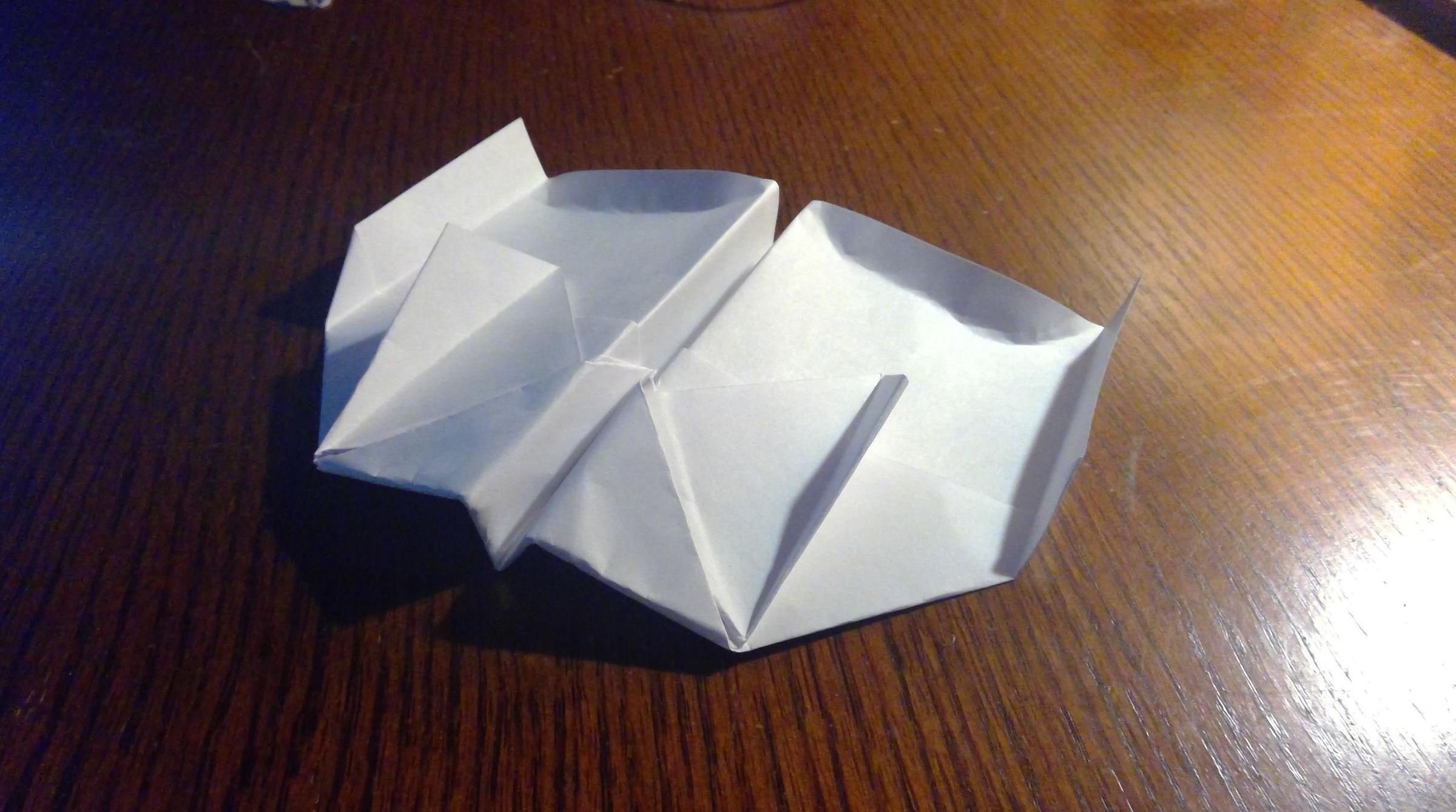 Back to Sender Boomerang Paper Airplane: the Tornado