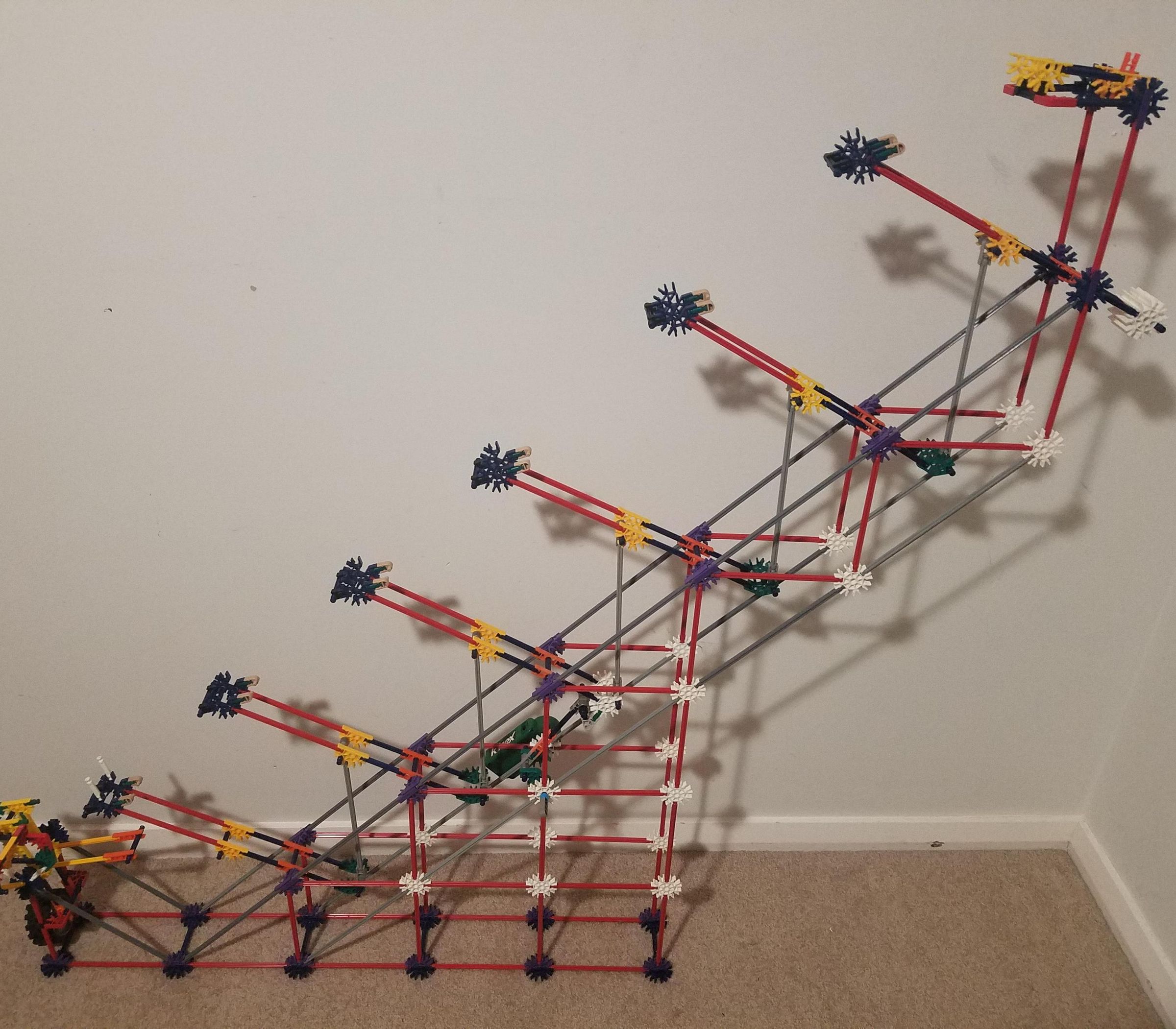 Knex Flimsy Connected Arm Ball Lift