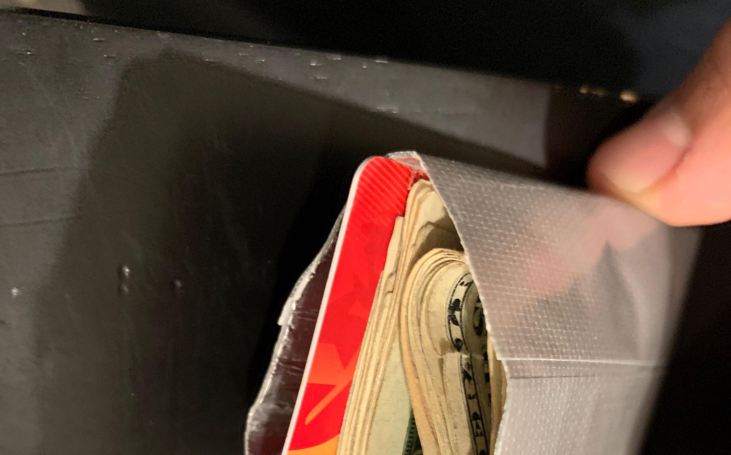 Tape Wallet 