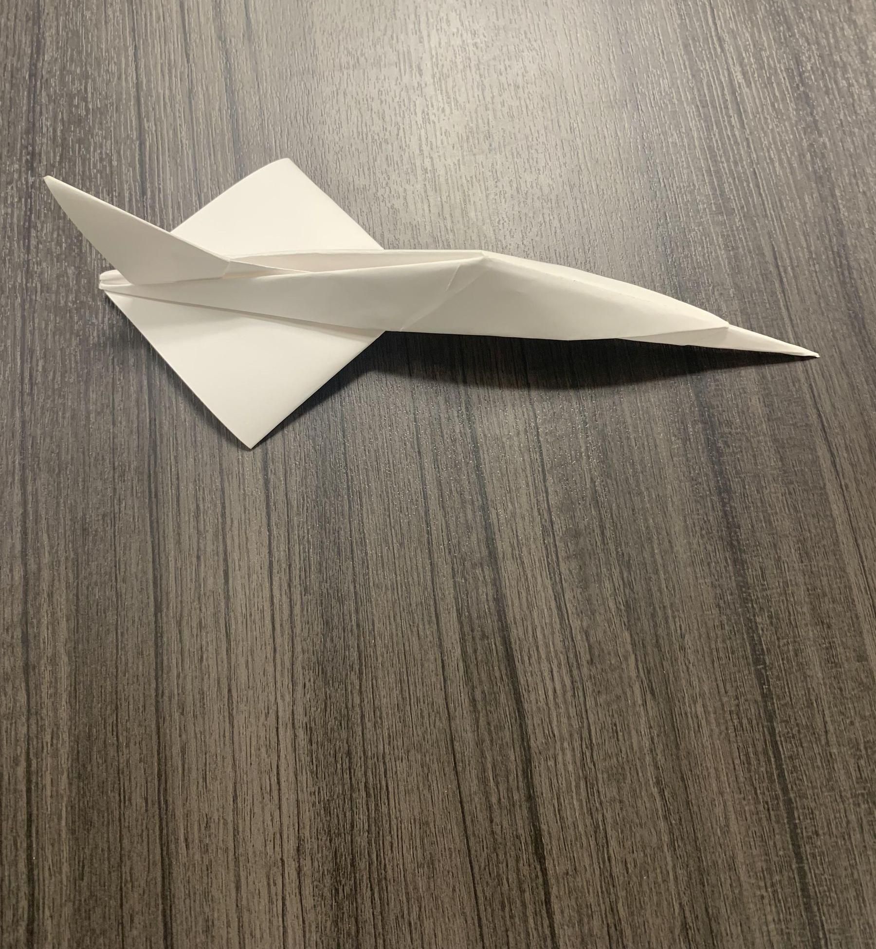 Paper Jet Plane With Very Cool Aesthetics: the Concorde