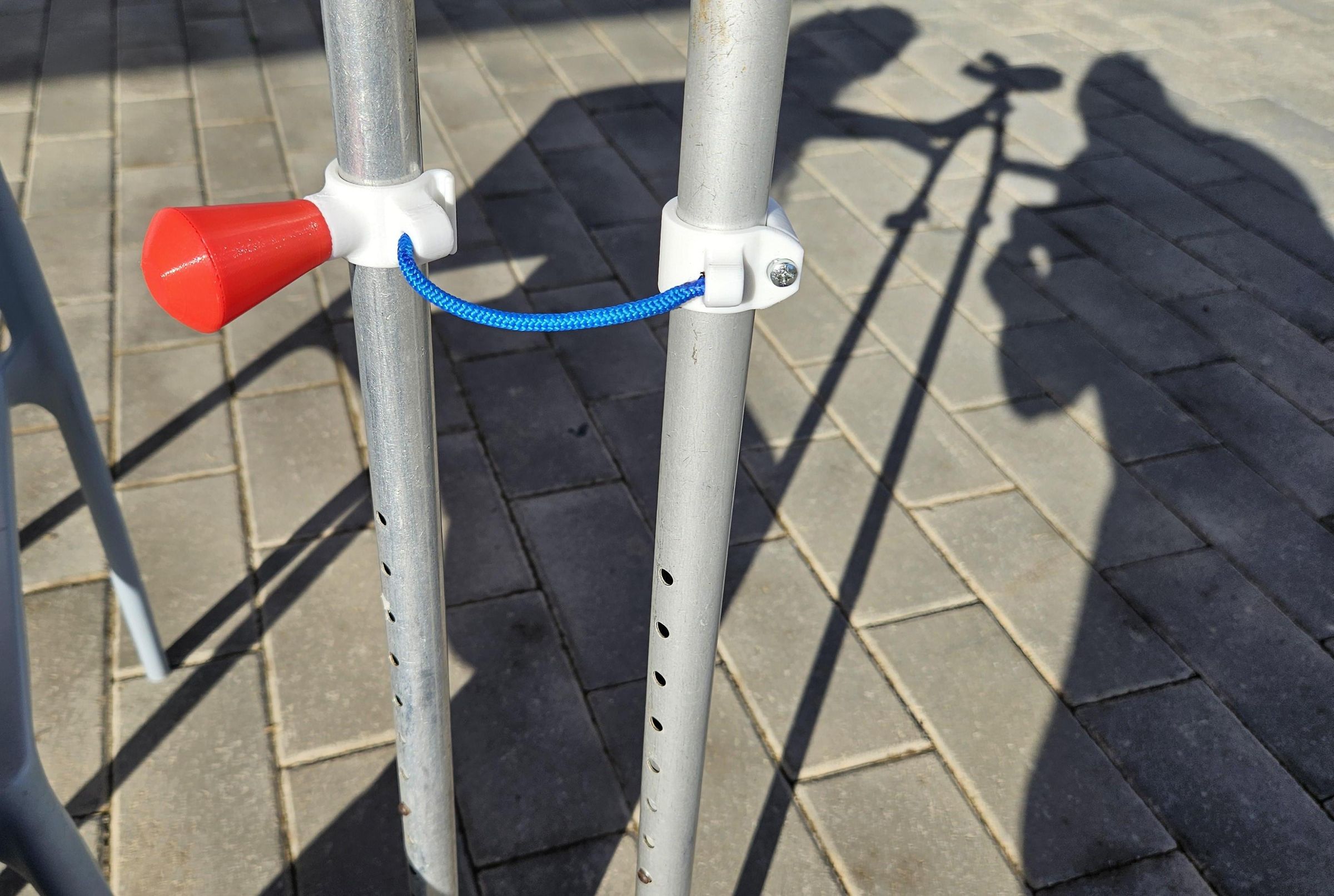 Yaniv’s Crutches Clamp