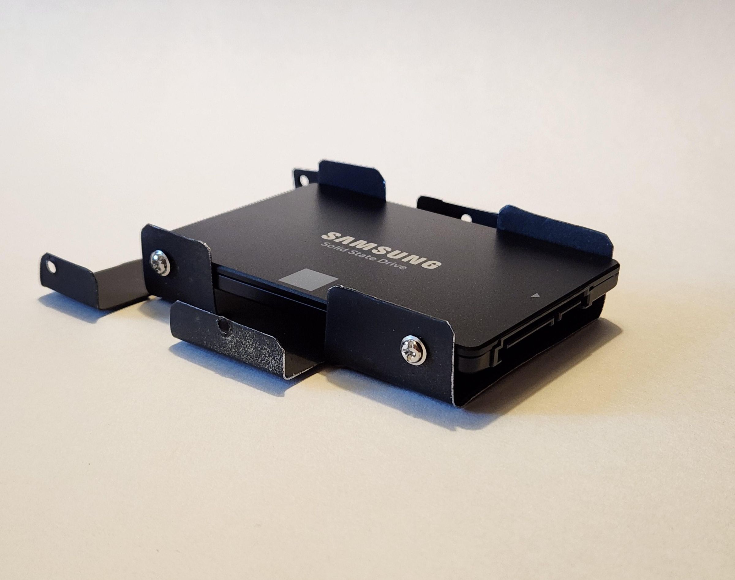 2.5 to 3.5 Drive Adaptor