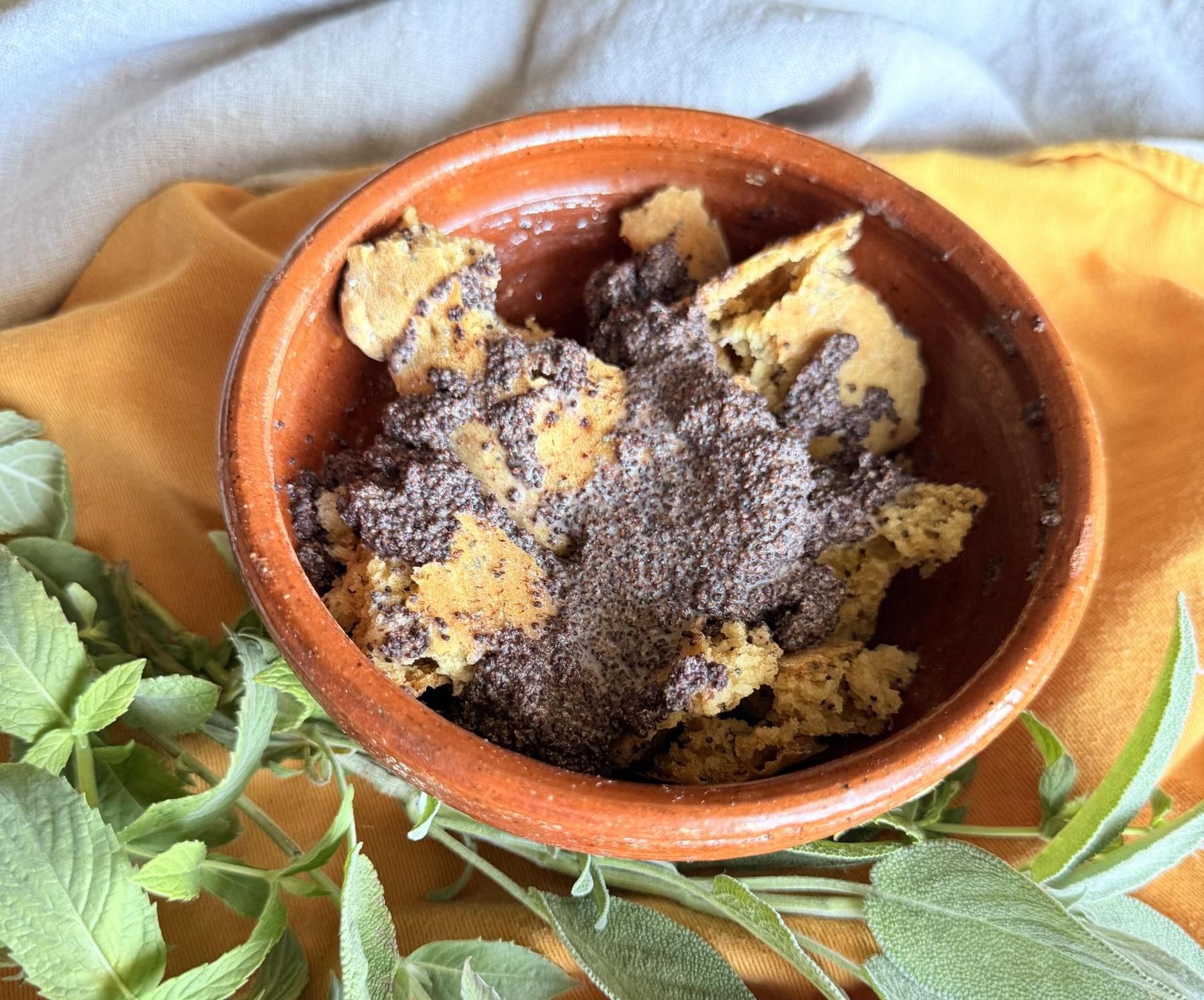 Traditional Ukrainian Lamantsi (Shulyky) Recipe for Makovey Holiday by Kolo Pechi: Authentic Baked Flatbread With Poppy Seeds and Honey