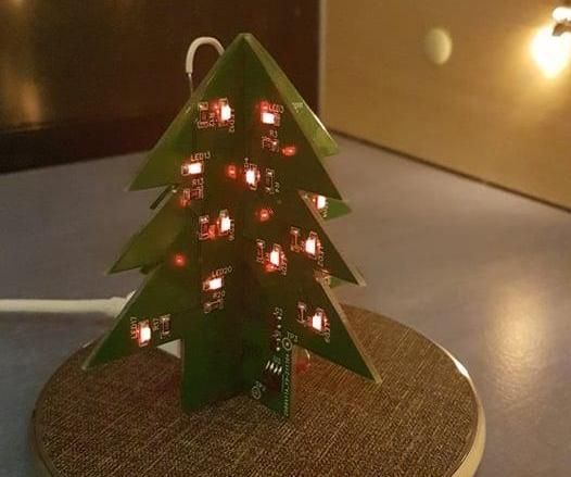 DIY PCB Christmas Tree