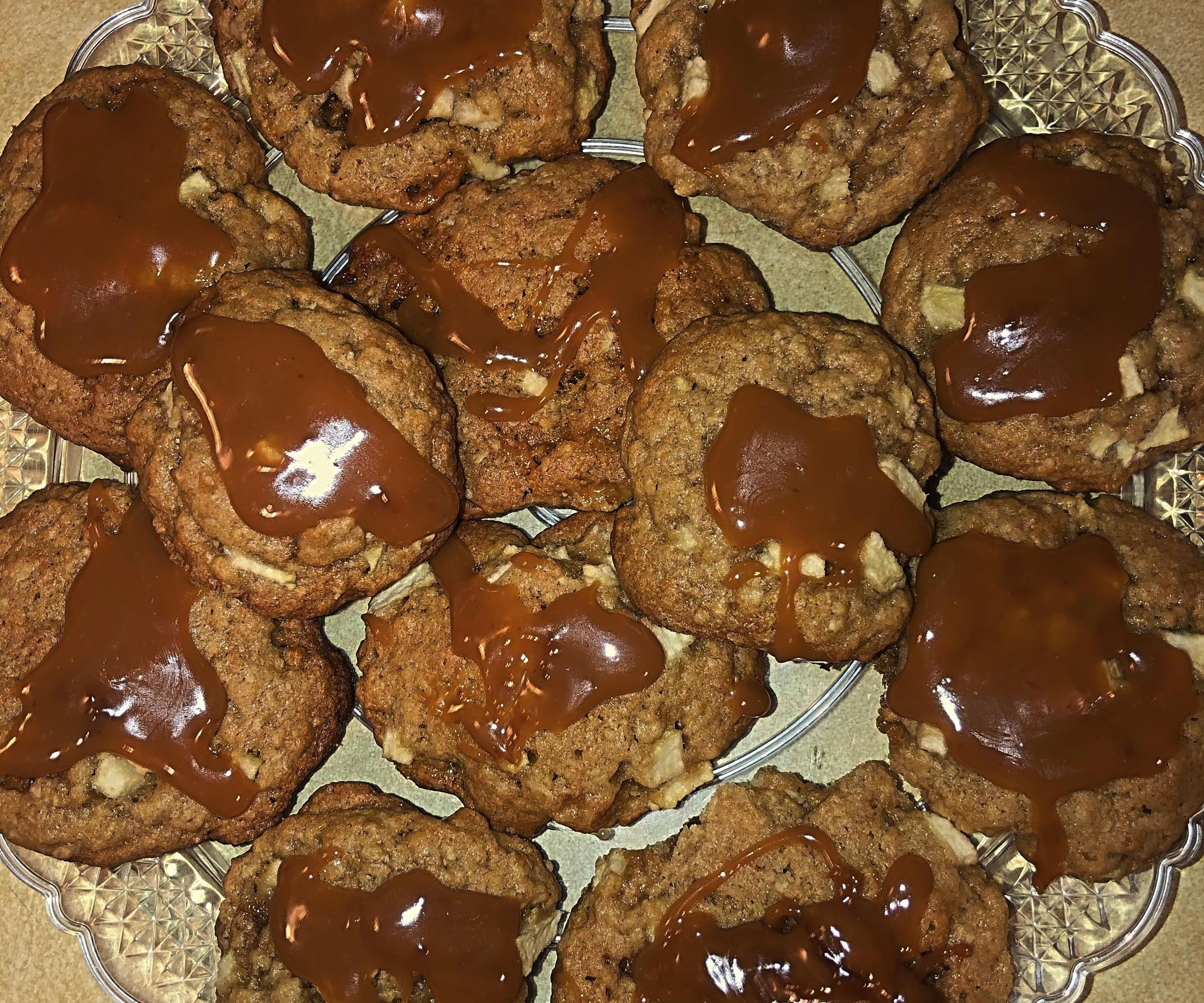 Simple Cinnamon Caramel Apple Cookies