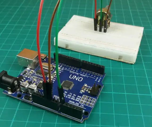 Analog Inputs With Arduino UNO [Code and Circuit Diagram]