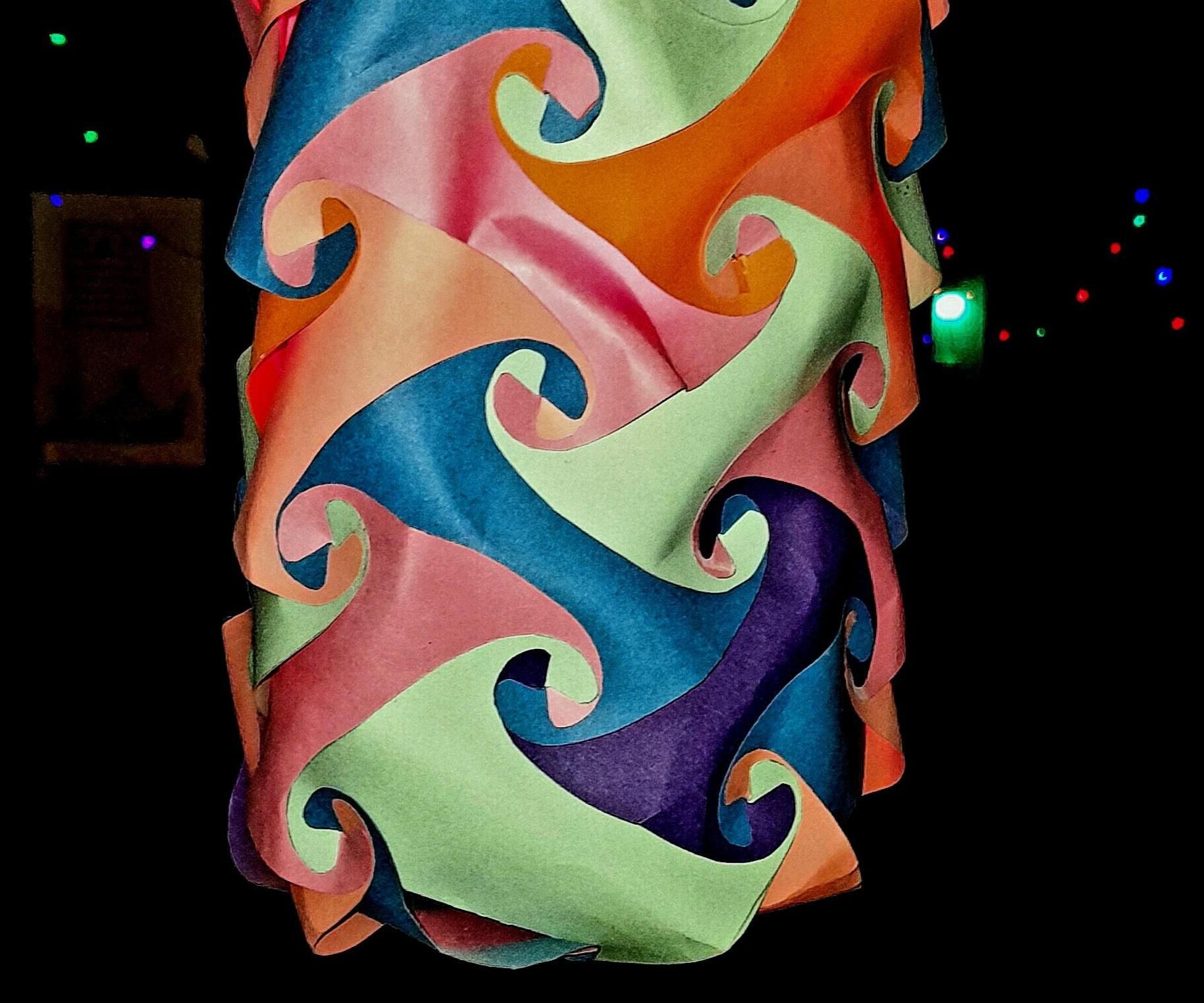 Marshmallow-shaped Multicolor Kandeel: a Distinguished Ornament for the Festival of Lights